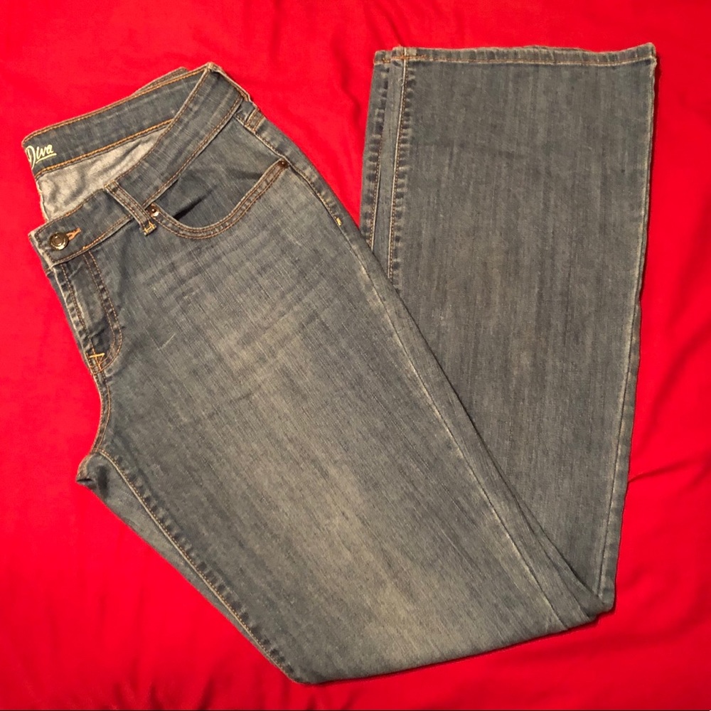 2 for $20 (8 TALL) Old Navy Diva Bootcut Jeans